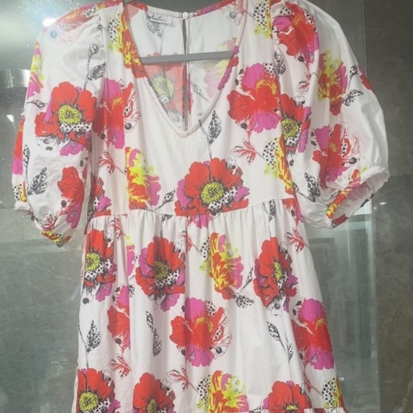 House of Perna Dress Size in Photos Tropical Bloom Print Tiered Design Hi Low - Picture 6 of 7